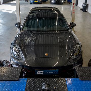 De Porsche Panamera Sport Turismo Turbo S E-Hybrid nu nog sneller met de stage 1 afstelling!