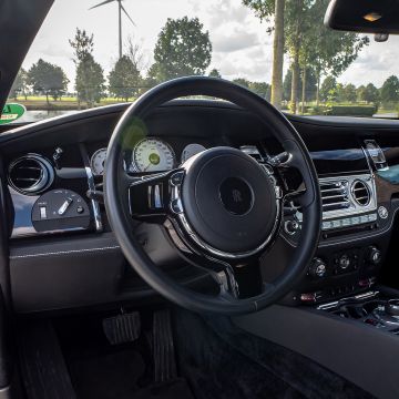 Wat vinden jullie van het interieur van de Rolls Royce Wraith?🤩💭