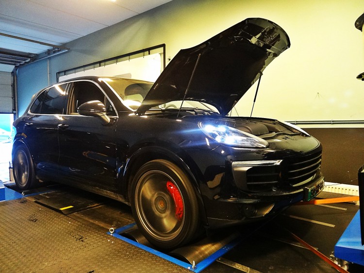 Chiptuning Porsche Cayenne S 4.2 TDI