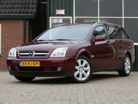 Opel Vectra 1.9 CDTI 150pk